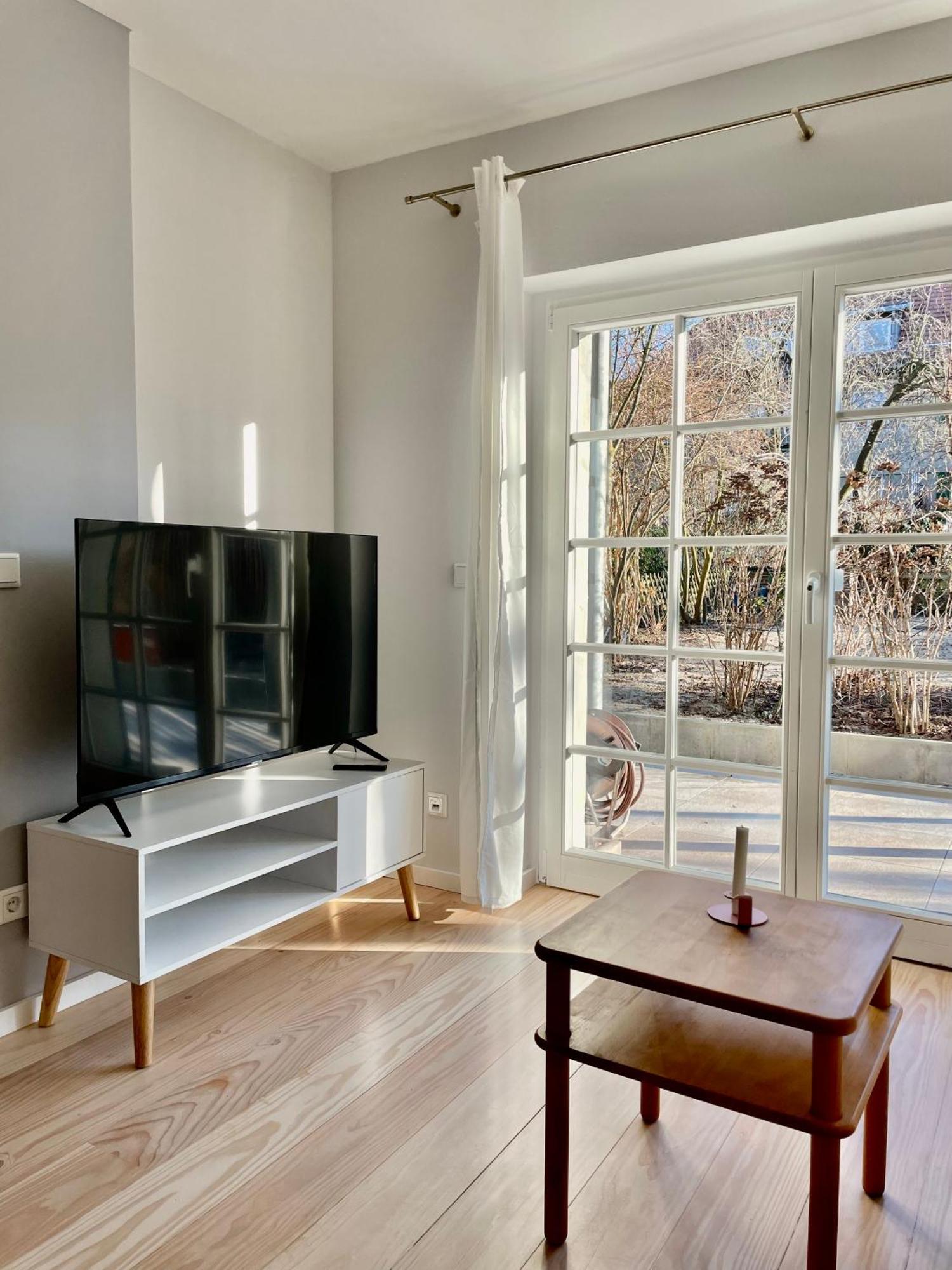 Urban-Oasis: Zentral, Ruhig, Neu! Apartment Berlin Bagian luar foto